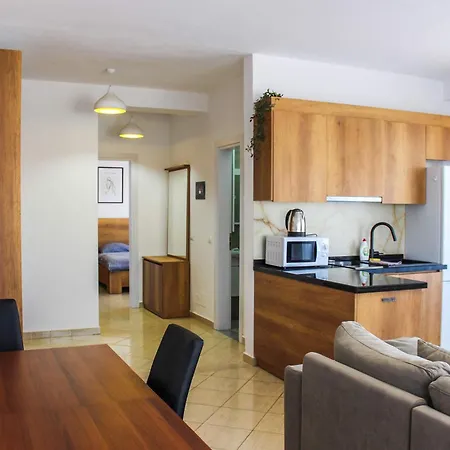 To-mi 1066 Apartment Durrës